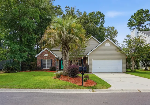 Photo 3 of Single family home for sale at 1277 Hermit Crab Way, Mount Pleasant, SC 29466 | MLS# 26018059 | Listing updated on 2026-09-16