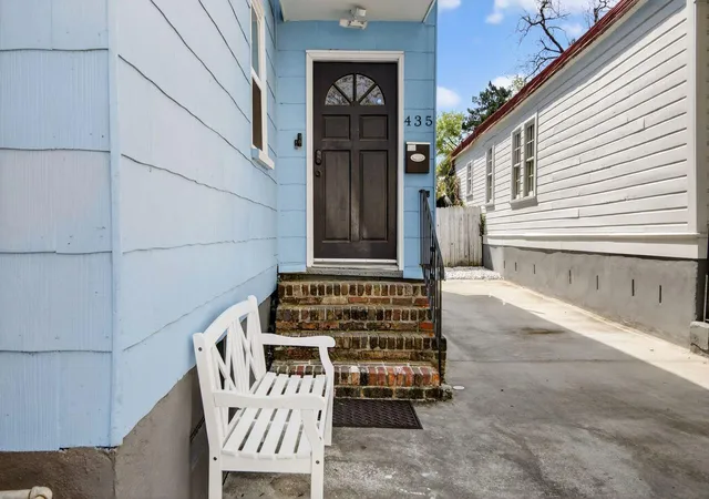 3rd image of 435 Race St #A & B, Charleston, SC 29403 | MLS# 26017619