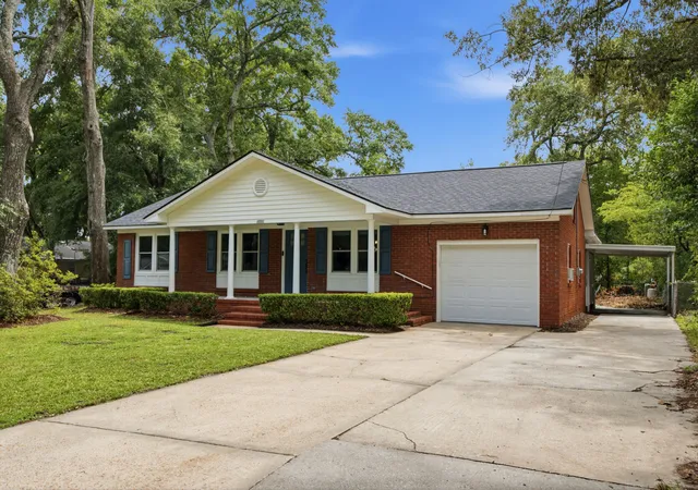 Homes for sale in North Charleston, SC | 4709 Yardley Dr, North Charleston, SC 29405 | MLS# 26019568