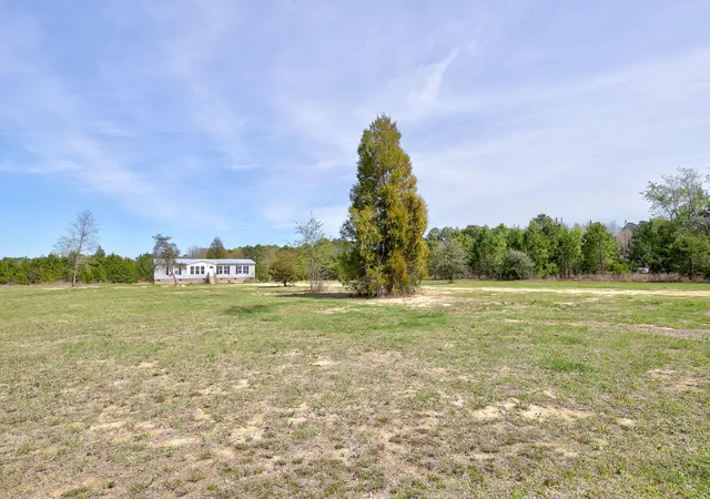 Homes for sale in Manning, SC | 1100 Marlowe Dr, Manning, SC 29102 | MLS# 26010469