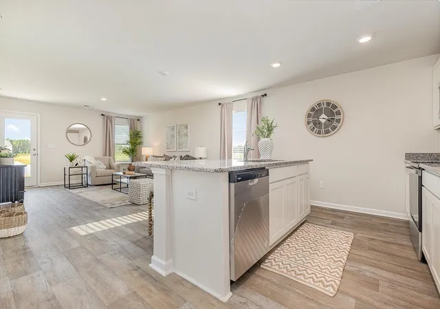 Photo 4 of Single family home for sale at 1013 Refuge Way, Summerton, SC 29148 | MLS# 26023552 | Listing updated on 2026-08-19