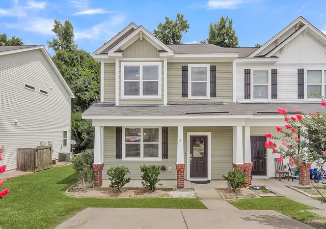 Homes for sale in Ladson, SC | 9101 Parlor Dr, Ladson, SC 29456 | MLS# 26018813