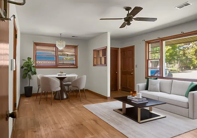 Photo 2 of Single family home for sale at 109 N Hampton St, Summerville, SC 29483 | MLS# 26010432 | Listing updated on 2026-09-17