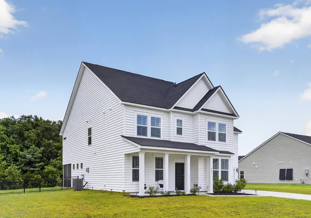 Photo 2 of Single family home for sale at 6981 Pumpkinseed Dr, Johns Island, SC 29455 | MLS# 26021840 | Listing updated on 2026-08-28