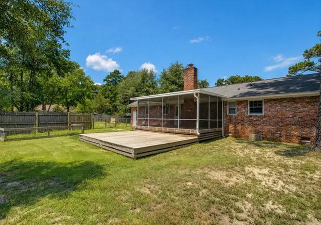 2nd image of 102 Marmet Ct, Summerville, SC 29485 | MLS# 26021771