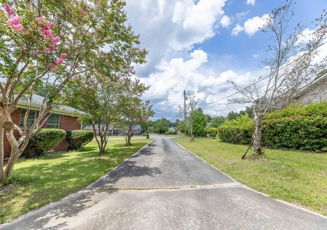 3rd image of 2069 Hydrick Ave, Orangeburg, SC 29118 | MLS# 26019523