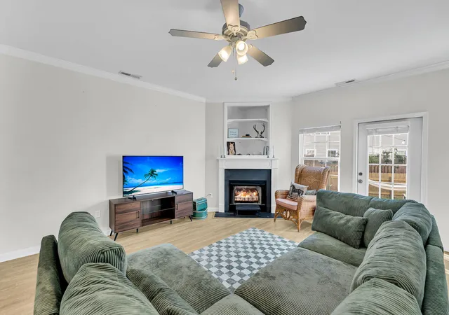 Photo 2 of Townhouse for sale at 4110 Perrine St, Charleston, SC 29414 | MLS# 26009098 | Listing updated on 2026-09-09