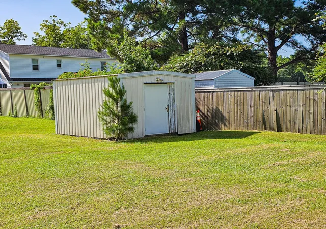 35th image of 303 David St, Saint George, SC 29477 | MLS# 26021238
