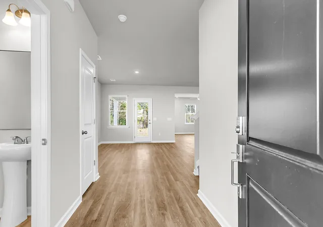 Photo 3 of Single family home for sale at 227 Hungerford Dr, Summerville, SC 29486 | MLS# 26023510 | Listing updated on 2026-10-24