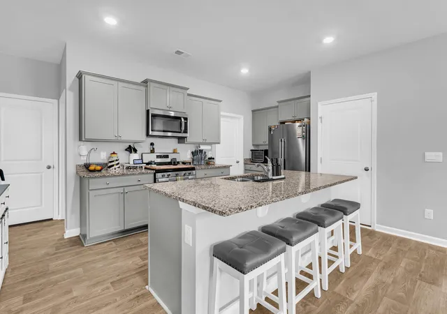 Photo 4 of Single family home for sale at 301 Black Birch Dr, Summerville, SC 29486 | MLS# 26016676 | Listing updated on 2026-10-02