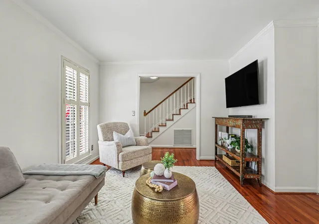 Homes for sale in Charleston, SC | 2 Gadsden St #D, Charleston, SC 29401 | MLS# 26012484