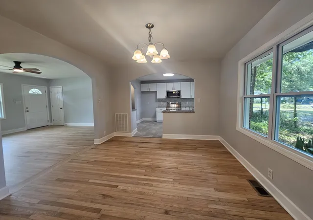 Photo 3 of Single family home for sale at 2446 Cherokee Hall Ln, Charleston, SC 29414 | MLS# 26019437 | Listing updated on 2026-08-31