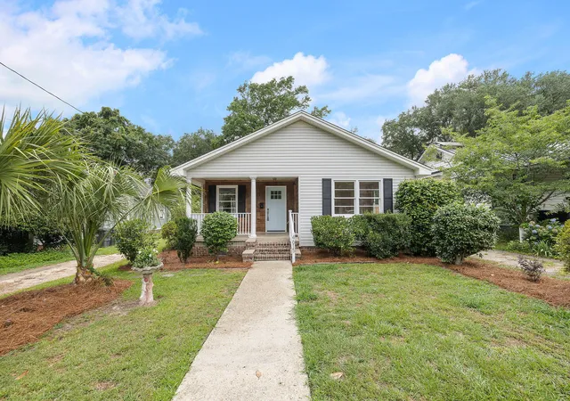 1st image of 4615 O'hear Ave, North Charleston, SC 29405 | MLS# 26017774