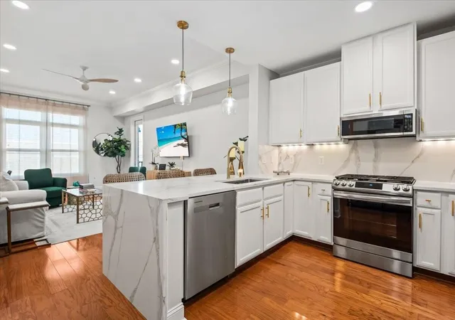 1st image of 125 Pier View St #407, Charleston, SC 29492 | MLS# 26023542