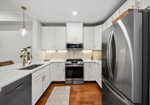 Photo 4 of Townhouse for sale at 125 Pier View St #407, Charleston, SC 29492 | MLS# 26023542 | Listing updated on 2026-10-07