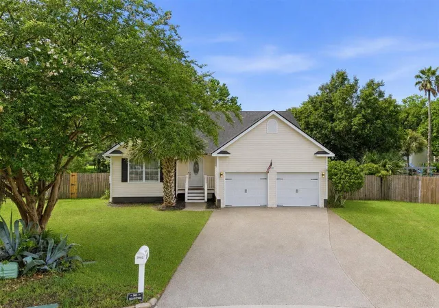 Photo 2 of Single family home for sale at 2001 Wadsbury Ln, Charleston, SC 29414 | MLS# 26022774 | Listing updated on 2026-09-08