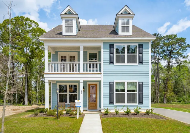 Photo 1 of Single family home for sale at 212 Cantona Dr, Summerville, SC 29483 | MLS# 26013172 | Listing updated on 2026-09-03