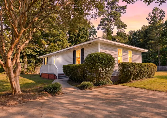 3rd image of 169 Ravenell Dr, Saint Stephen, SC 29479 | MLS# 26024193