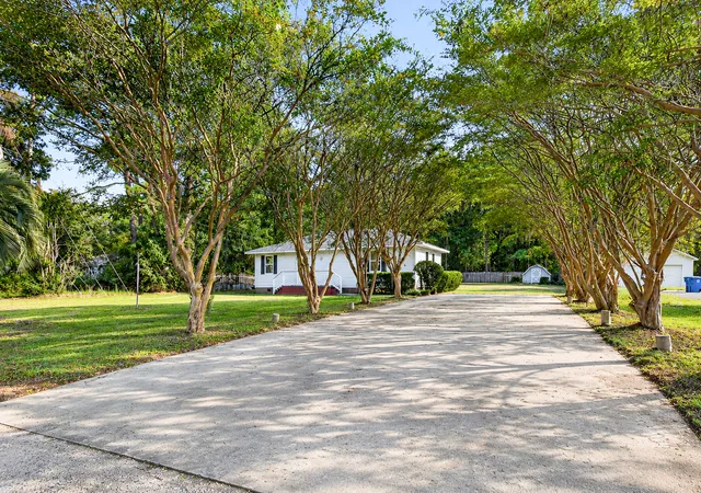 4th image of 169 Ravenell Dr, Saint Stephen, SC 29479 | MLS# 26024193