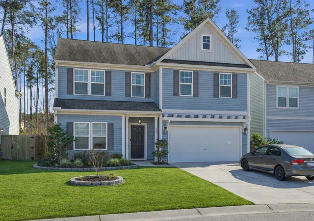 Photo 1 of Single family home for sale at 271 Dunlin Dr, Summerville, SC 29486 | MLS# 26003848 | Listing updated on 2026-06-12
