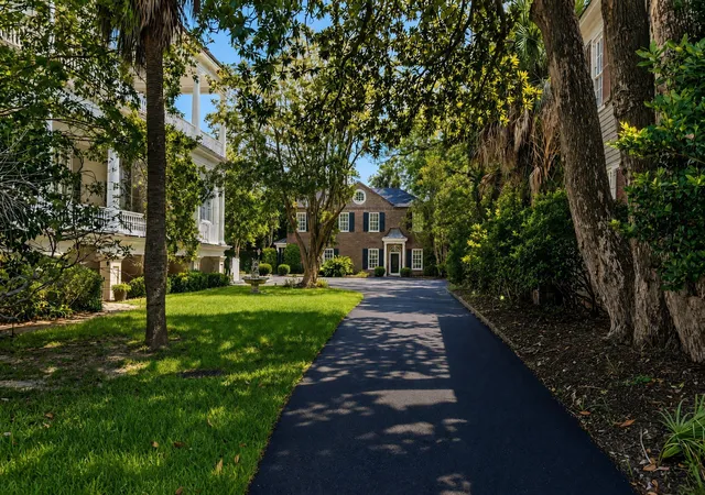 Photo 3 of Single family home for sale at 192 Ashley Ave #G, Charleston, SC 29403 | MLS# 26023765 | Listing updated on 2026-09-06