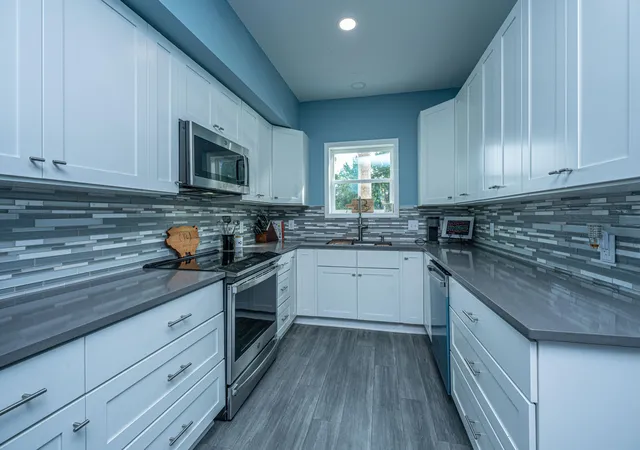4th image of 4991 Lake Palmetto Ln, North Charleston, SC 29418 | MLS# 26023323