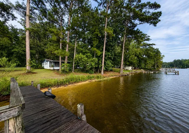Photo 5 of Sale Pending at 1932 Stukes Rd, Manning, SC 29102 | MLS# 26022126 | Listing updated on 2026-08-10