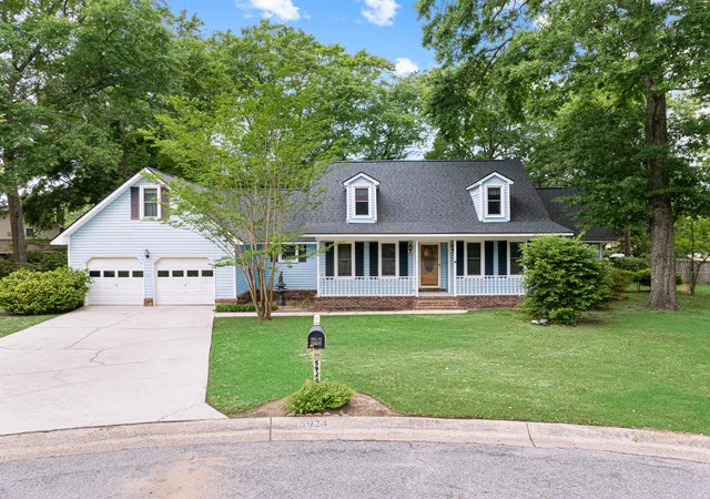 Homes for sale in Hanahan, SC | 5924 Commonwealth Cir, Hanahan, SC 29410 | MLS# 26012722