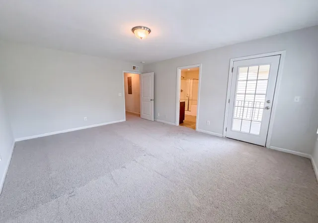 Photo 3 of Single family home for sale at 195 Lotz Dr, Summerville, SC 29483 | MLS# 26022578 | Listing updated on 2026-09-03