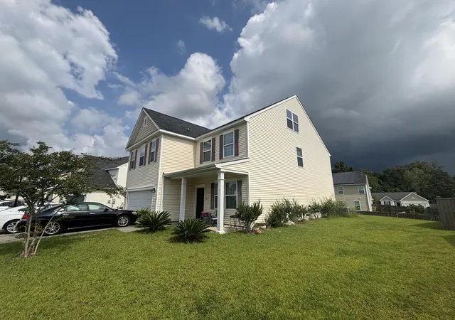 Photo 2 of Single family home for sale at 438 Gianna Ln, Goose Creek, SC 29445 | MLS# 26024330 | Listing updated on 2026-09-08