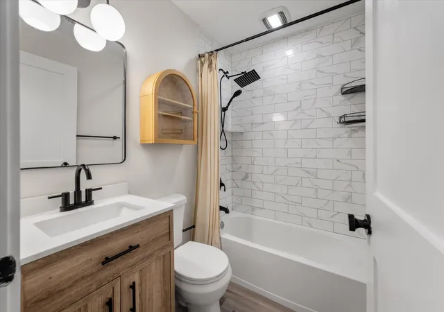 Photo 4 of Single family home for sale at 818 W Madison Ave, Charleston, SC 29412 | MLS# 26022680 | Listing updated on 2026-09-17