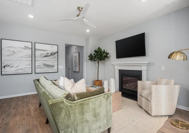 Photo 3 of Single family home for sale at 1002 Lettered Olive Ln, Summerville, SC 29485 | MLS# 26023604 | Listing updated on 2026-09-22
