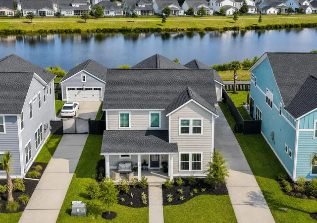 3rd image of 194 Ashworth Dr, Summerville, SC 29486 | MLS# 26021842