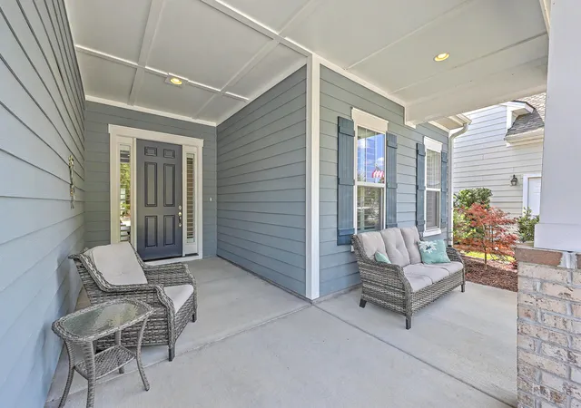 Photo 2 of Single family home for sale at 563 Four Seasons Blvd, Summerville, SC 29486 | MLS# 26009498 | Listing updated on 2026-09-15