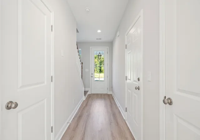 Photo 2 of Sale Pending at 160 Claret Cup Way, Charleston, SC 29414 | MLS# 25022772 | Listing updated on 2026-08-04