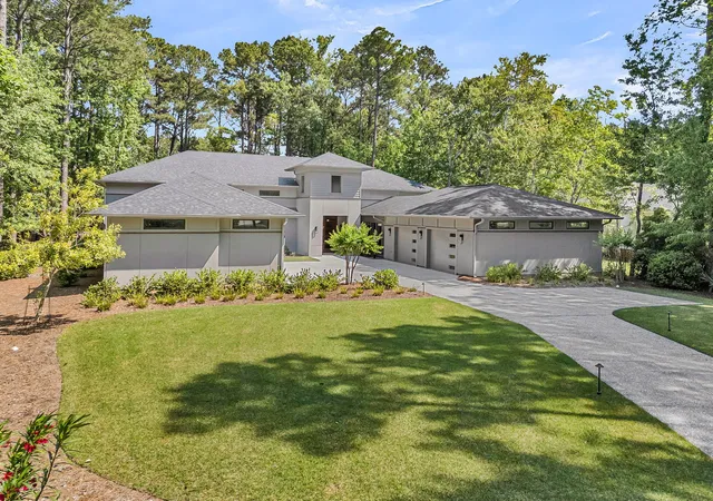 Homes for sale in Mount Pleasant, SC | 3682 Colonel Vanderhorst Cir, Mount Pleasant, SC 29466 | MLS# 26012058
