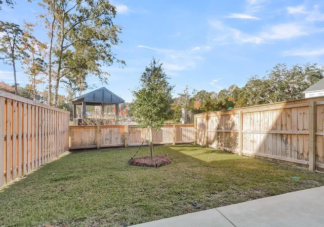 Photo 2 of Townhouse for sale at 12 Dahlberg St, Summerville, SC 29483 | MLS# 26009403 | Listing updated on 2026-09-01