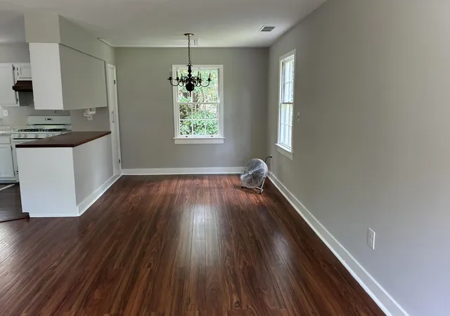 Homes for sale in Summerville, SC | 702 Simmons Ave, Summerville, SC 29483 | MLS# 26018975