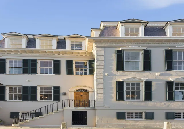 Homes for sale in Charleston, SC | 2 Water St, Charleston, SC 29401 | MLS# 26015184