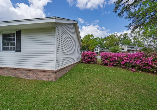 4th image of 125 Braly Dr, Summerville, SC 29485 | MLS# 26009897