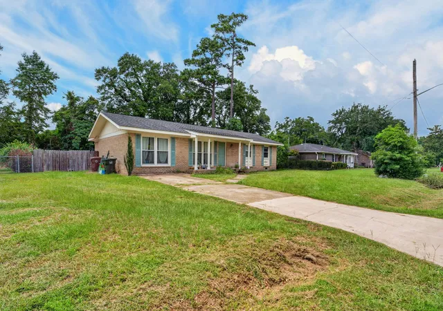 3rd image of 252 High Hill Dr, Moncks Corner, SC 29461 | MLS# 26021540