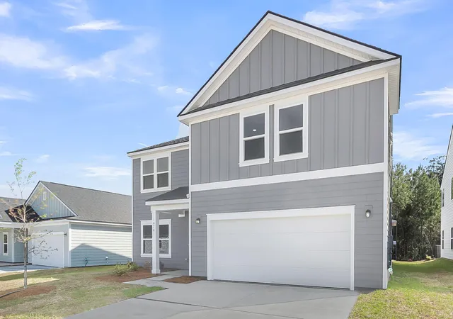 Photo 2 of Single family home for sale at 3101 Macaron Ct, Ravenel, SC 29470 | MLS# 26021567 | Listing updated on 2026-08-26