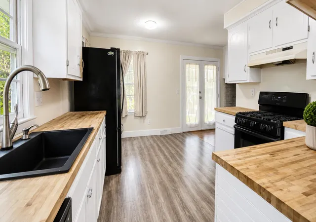 2nd image of 211 Partridge Cir, Summerville, SC 29485 | MLS# 26022094