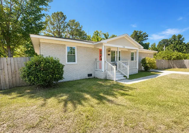 4th image of 134 Wells Cir, Saint Stephen, SC 29479 | MLS# 26019801
