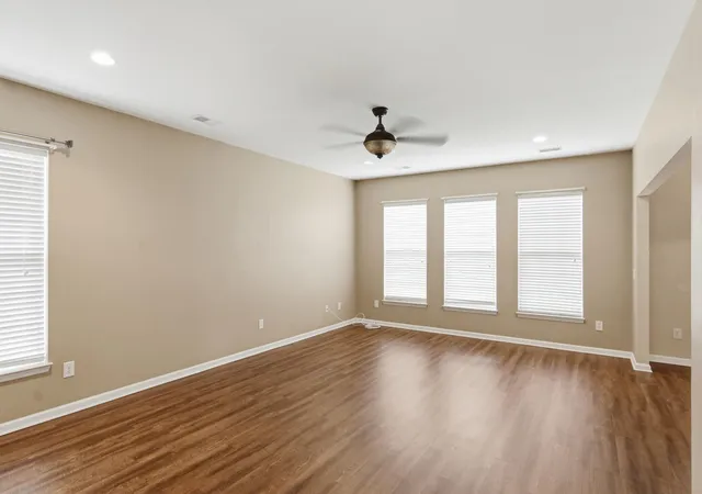 Homes for sale in Hanahan, SC | 1224 Creek Stone Wy, Hanahan, SC 29410 | MLS# 26017965