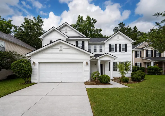Homes for sale in Summerville, SC | 129 Salt Meadow Ln, Summerville, SC 29483 | MLS# 26013283