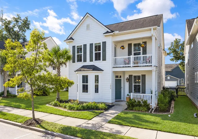 Single family home for sale at 1909 Mossdale Dr, Johns Island, SC 29455 | MLS# 26029458