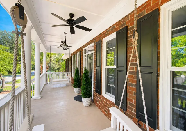 Photo 2 of Single family home for sale at 2597 John Boone Ct, Mount Pleasant, SC 29466 | MLS# 26024490 | Listing updated on 2026-09-14