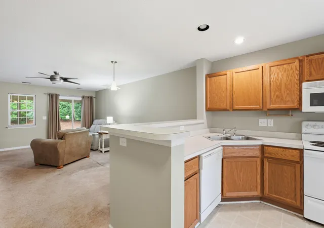 3rd image of 903 Elm Hall Cir, Summerville, SC 29483 | MLS# 26017791