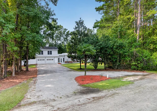 Photo 29 of Manufactured home for sale at 32 Lightsey Quarters Ln, Cottageville, SC 29435 | MLS# 26021597 | Listing updated on 2026-09-01